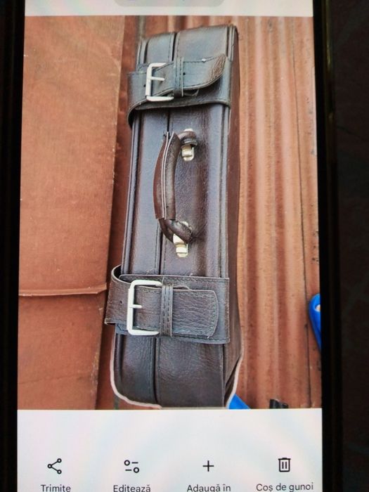 Troler foarte mare,valiza,bagaj de cala avion
