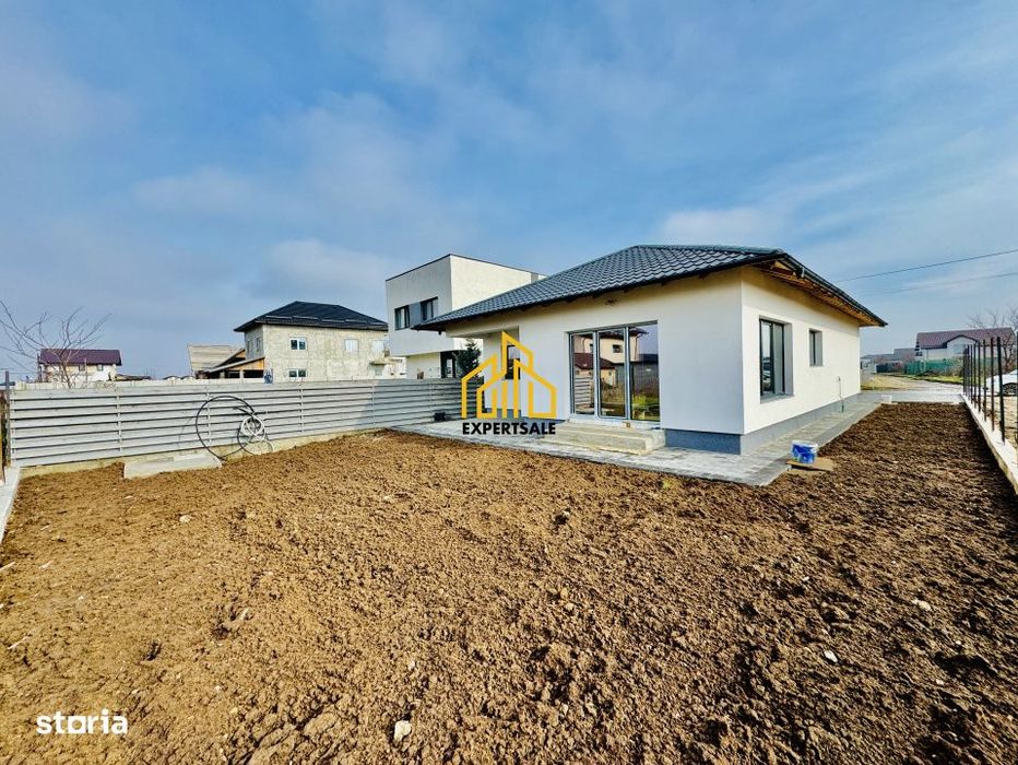 Casa Domnesti/  4 Camere/ 400 Mp Teren/Utilitati