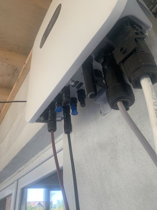 Vand  invertor Huawei de 2 kw