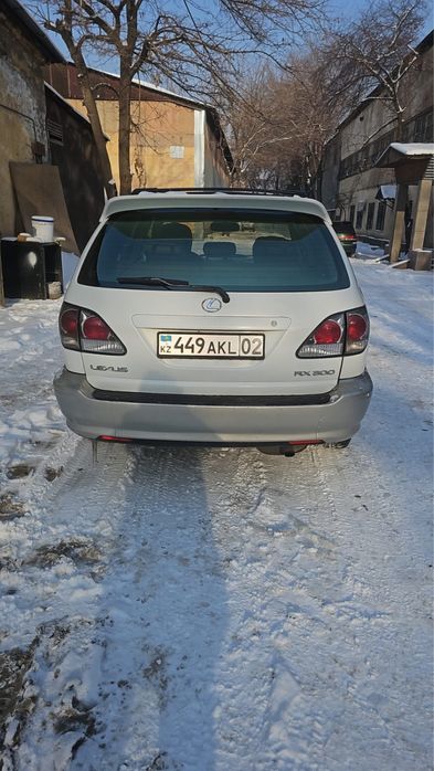 Продам машину.