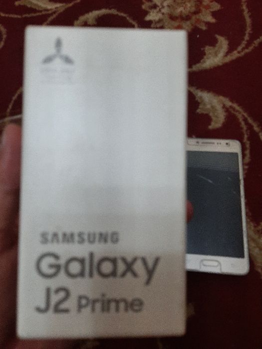 Продам телефон..