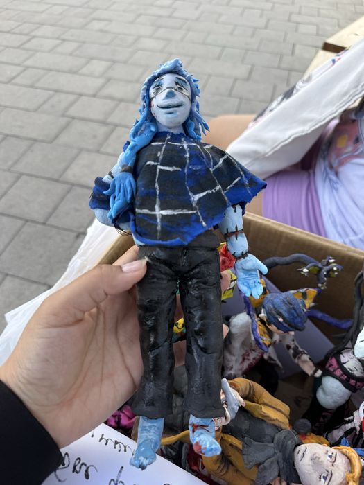 Продам аниме фигуры,500
