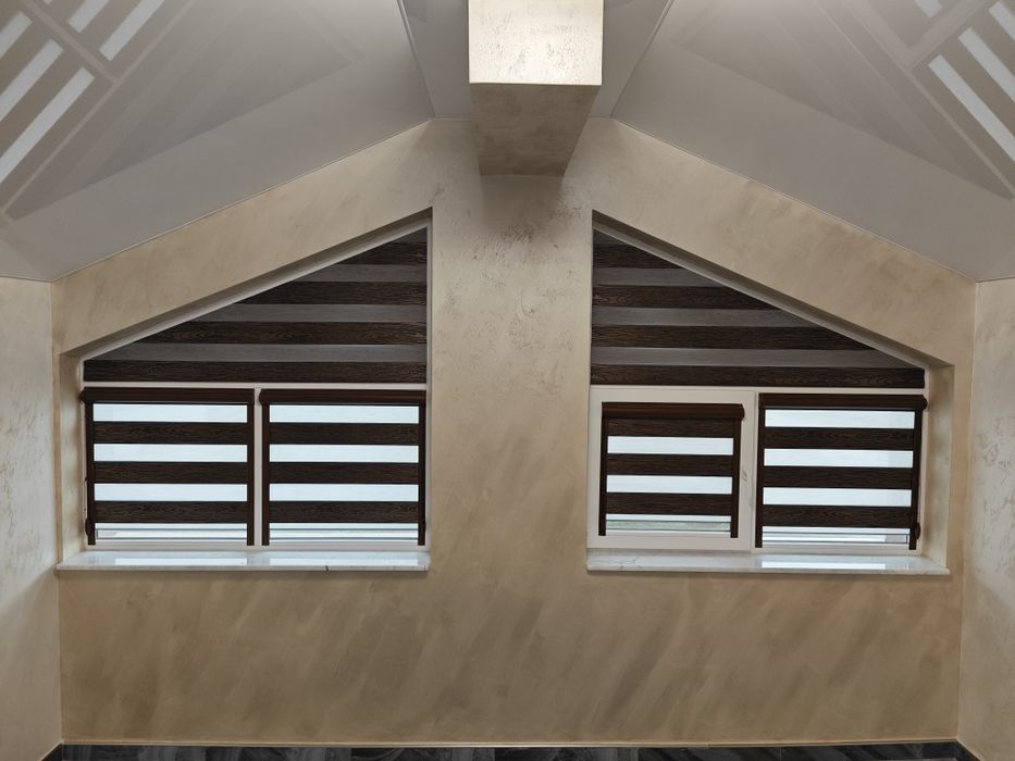 Роло Щори Ден и Нощ