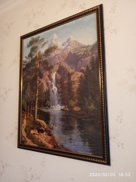 Продам картину вышивка крестиком