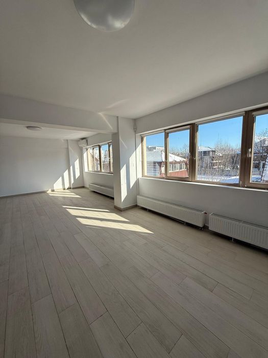 Inchiriere spatiu birouri