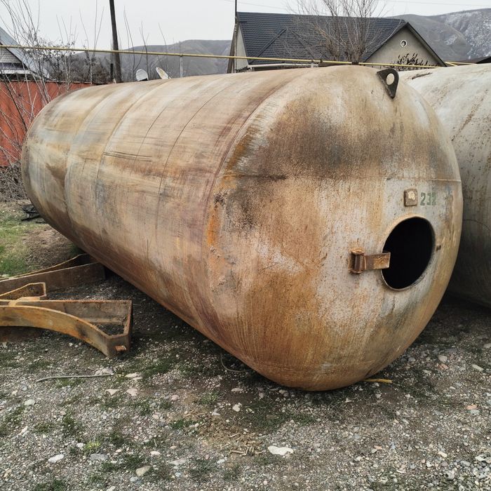 Емкасти Бочки Цестены 16 куб