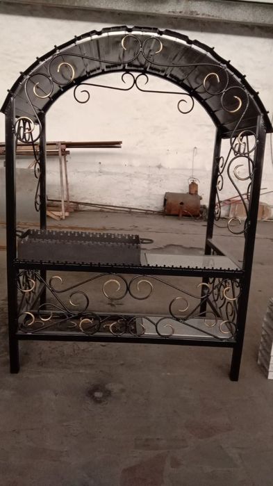 Стационарный мангал-беседка