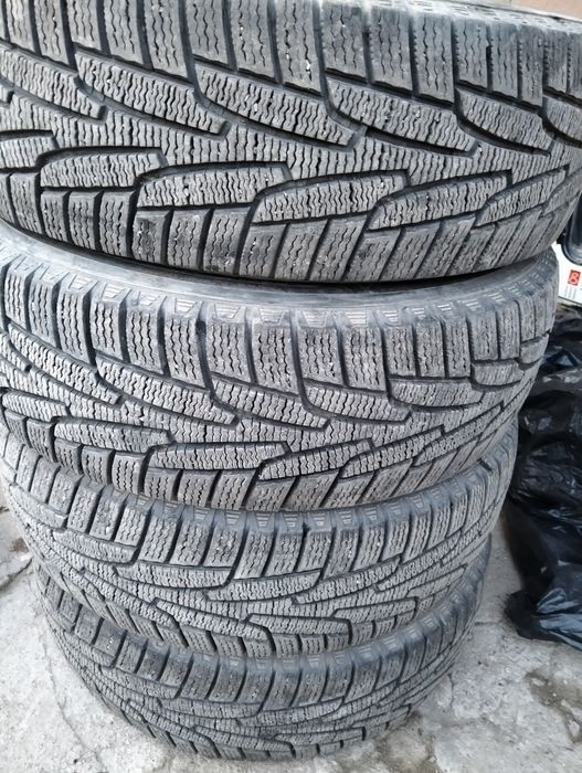 Шина 215/70/16  бу