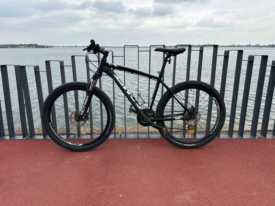 Bicicleta Romet Rambler 26, MTB, Cauciucuri Michelin, Echipata complet Shimano