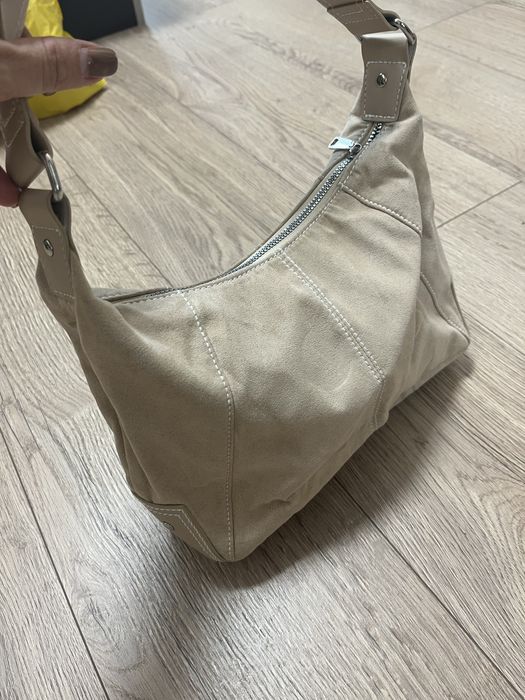 Дамски чанти неизползвани