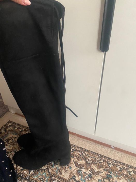 Шуба,көйлектер сатылады