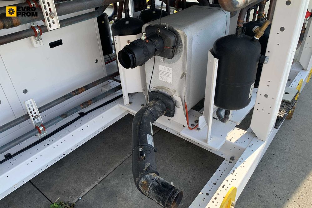Chiller/Pompă de căldură răcit cu aer AERMEC NPG1200A4 – 349.6 kW/363.1 kW | chiller 200 kw pret | Outlet