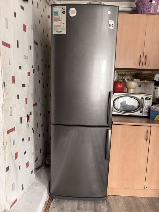 СРОЧНО холодильник