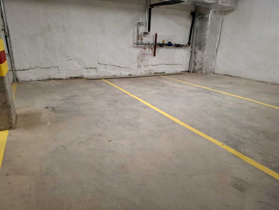 Дава се под наем Гараж / Паркомясто в София, Разсадника - 26 кв.м за 178.5 € - Снимка #2