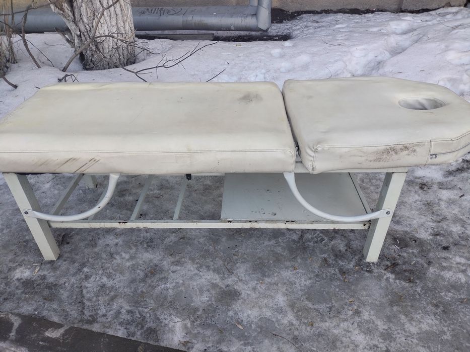 Кушетка медицинская б/у