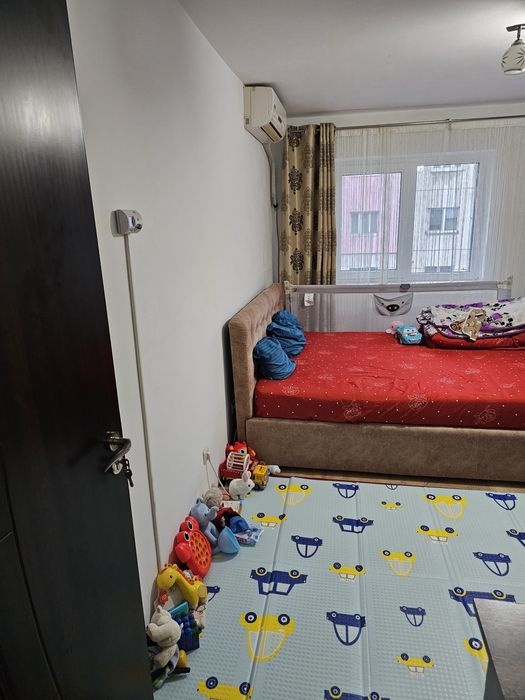 Inchiriez garsoniera