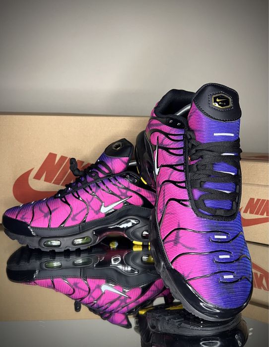 Спортни маратонки Nike TN