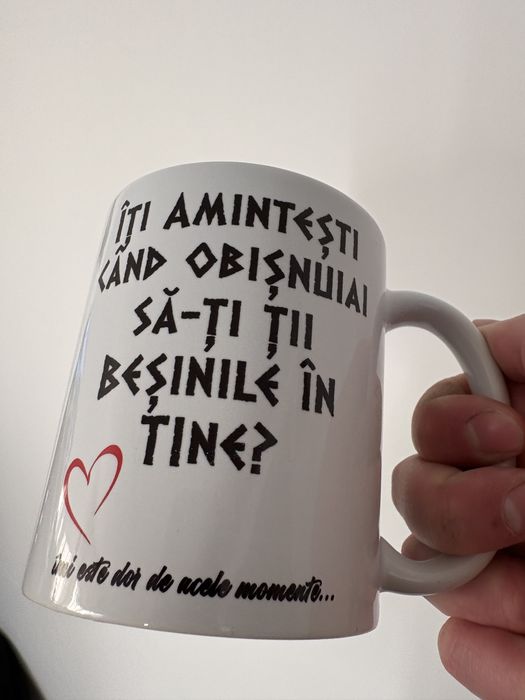 Cana cu mesaj amuzant pentru iubit