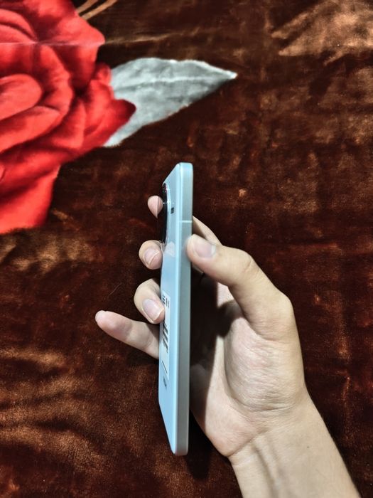 Redmi K80 pro (Poco F7 ultra)