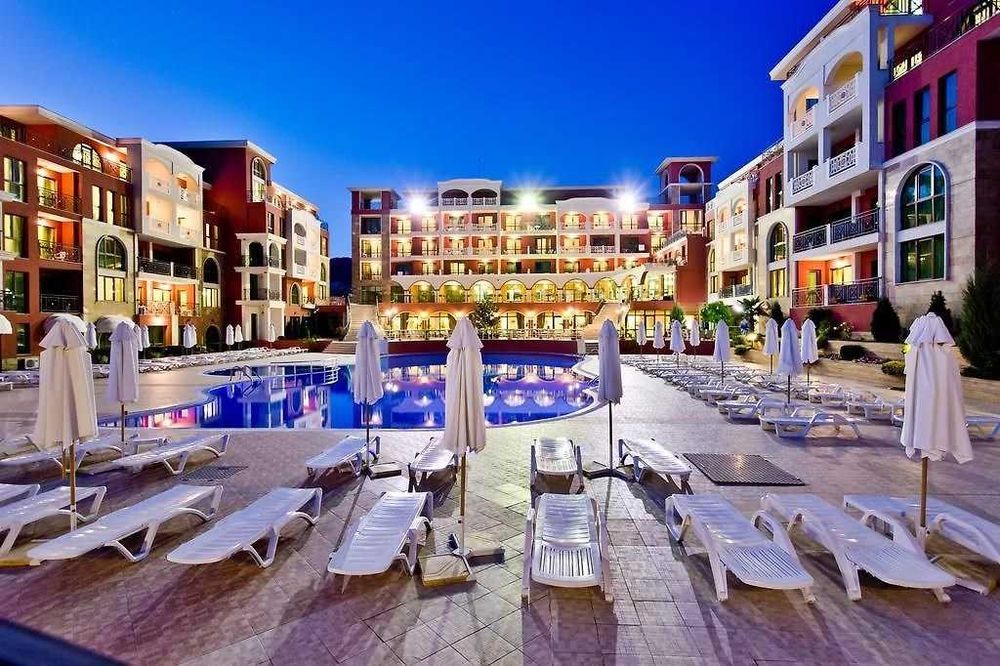 Продава се Двустаен апартамент в к.к. Слънчев бряг - 68 кв.м за 1067 €/кв.м - Снимка #8