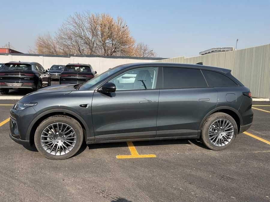 Leapmotor C11 REEV гибрид