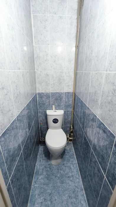 Продаётся 2-комнатная квартира 103-серии в 16 мкр. Этаж: 4 из 5.