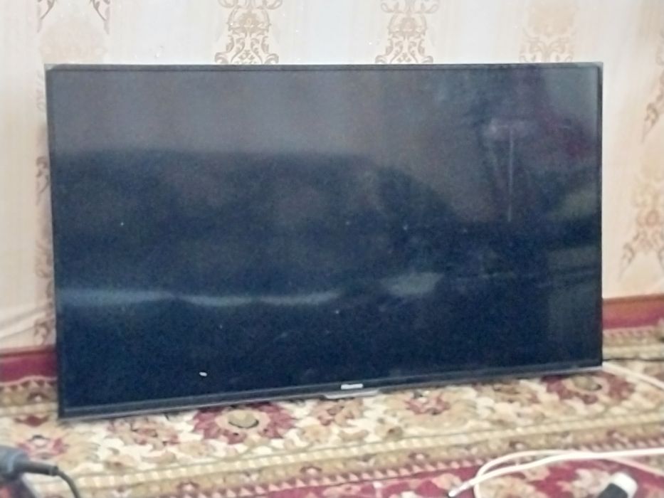 Срочно срочно продам телевизор