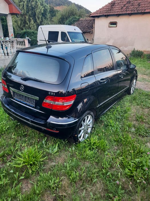 Mercedes B class 180