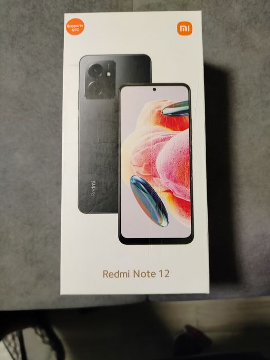 Телефон Redmi Note12