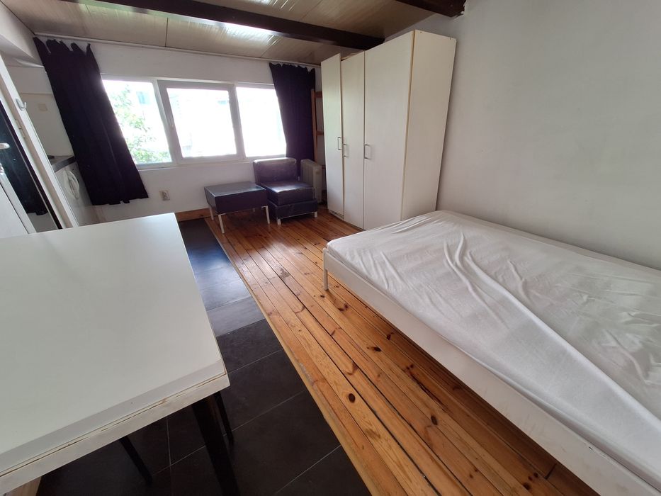 Дава се под наем Едностаен апартамент в София, Център - 25 кв.м за 255 € - Снимка #5