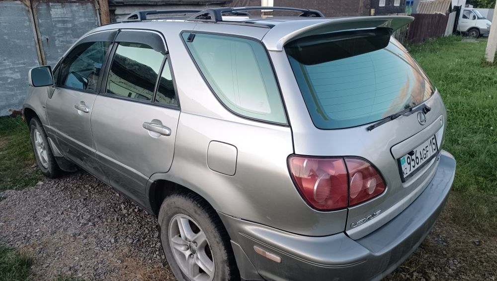 Продам lexus rx300
