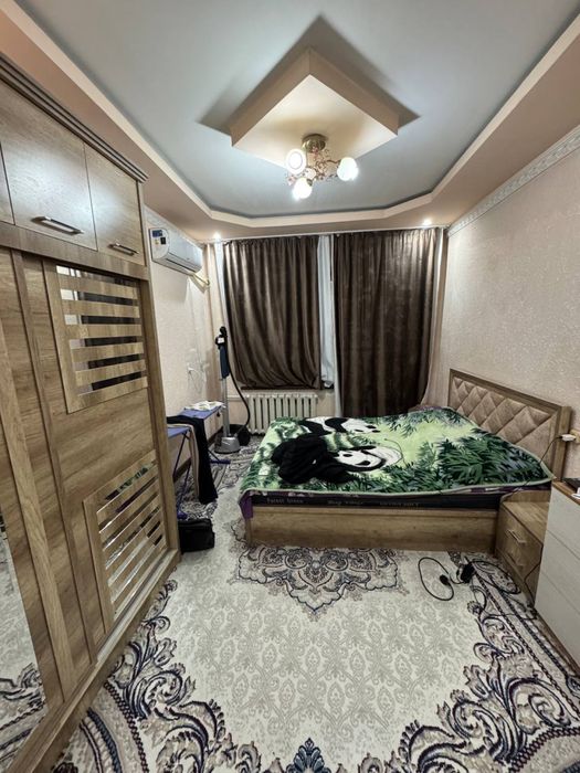 Сотилади 2/3/4 Коракамиш 1/4