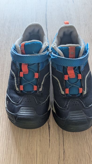 Adidași de drumeții decatlonul nr. 30