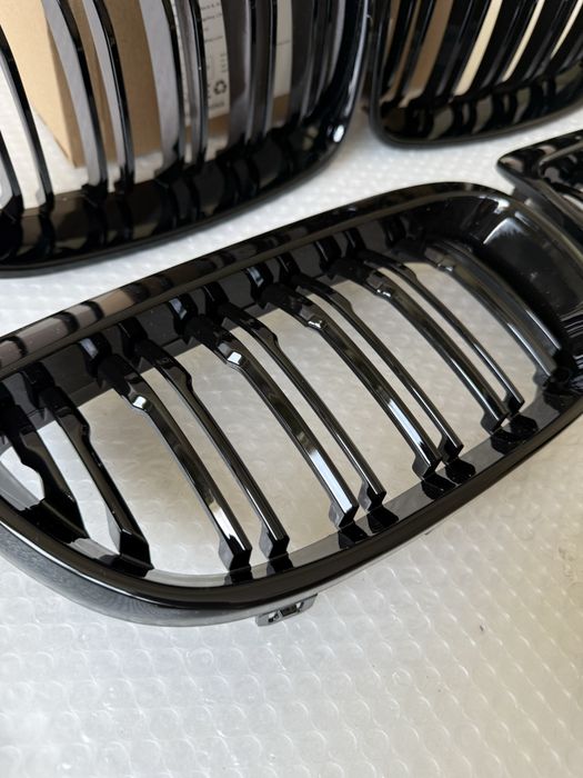 Бъбреци двойни нови BMW E81 E82 E87 E88 БМВ Е81 Е82 Е87 Е88