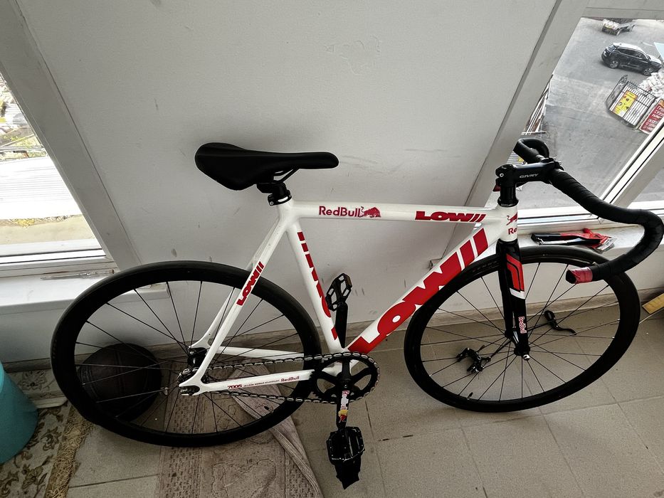Low 2 fixed gear bike