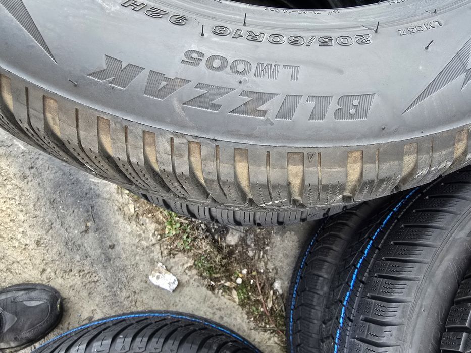 205 60 16 brigestone m+s