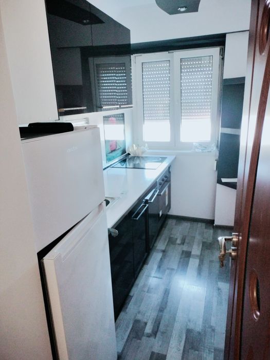 inchiriez apartament