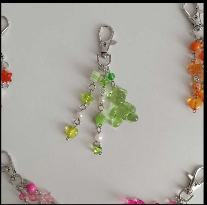 Ръчнонаправен ключодържател с мечета