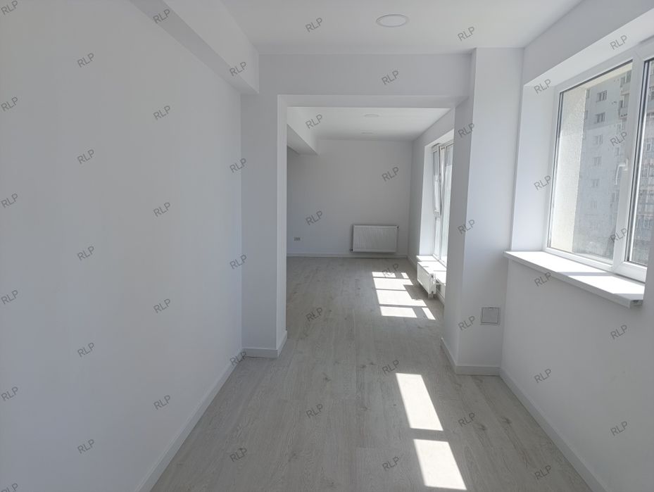 Comercial/birouri Moșilor