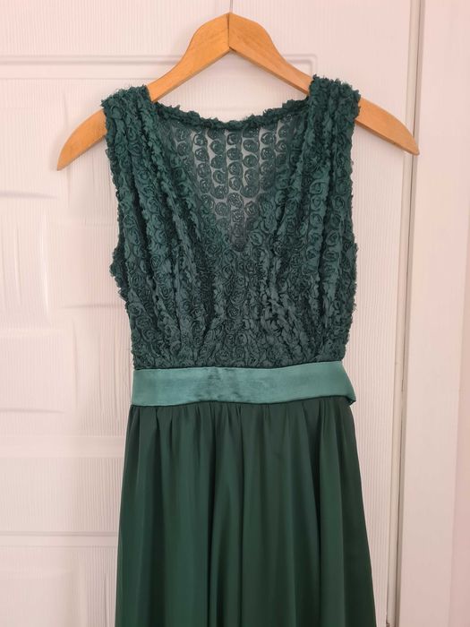 Официална рокля маслено зелена