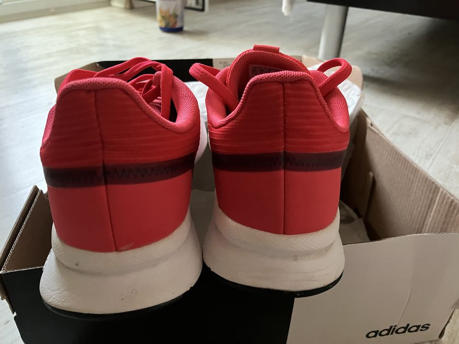 Маратонки Adidas-39,1/3