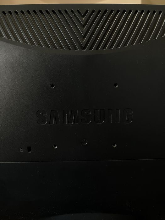 Монитор Samsung SyncMaster 731BF – 17” LCD (SXGA)