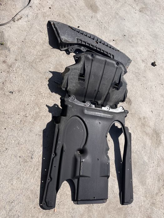 Кори под двигател и скорости Mercedes S class W221