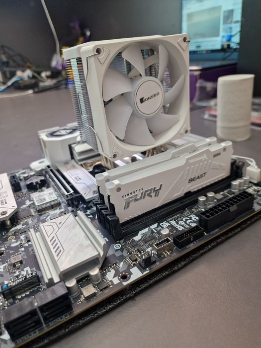 Ремонт и продажа компьютеров, ноутбуков и т.д.