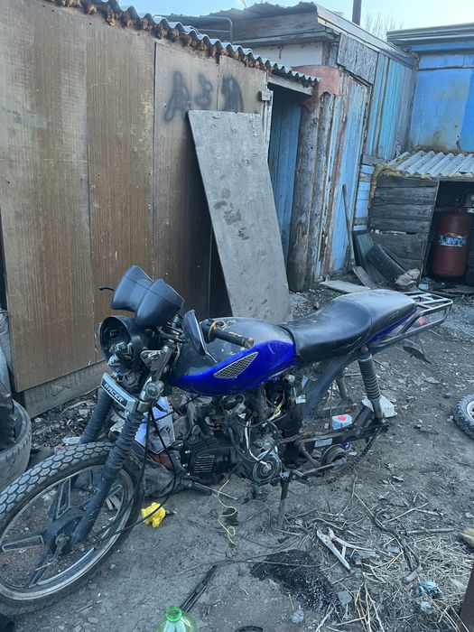 Продам мотоцикл Рейсер 110 куб