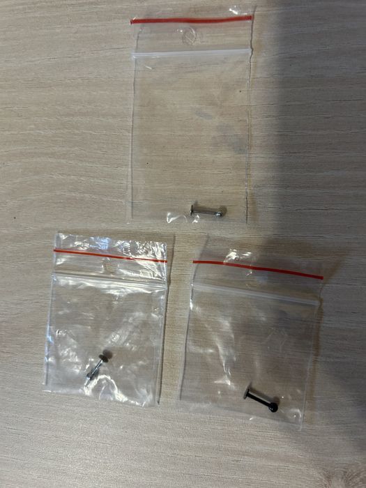 Обици за устна пиерсинг