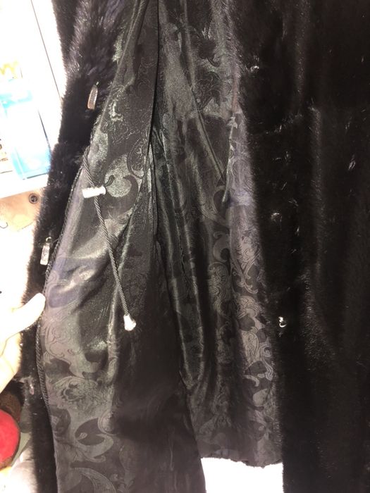 Продам норковую шубу