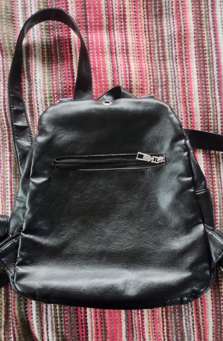 Дамска чанта/ раница от естествена кожа