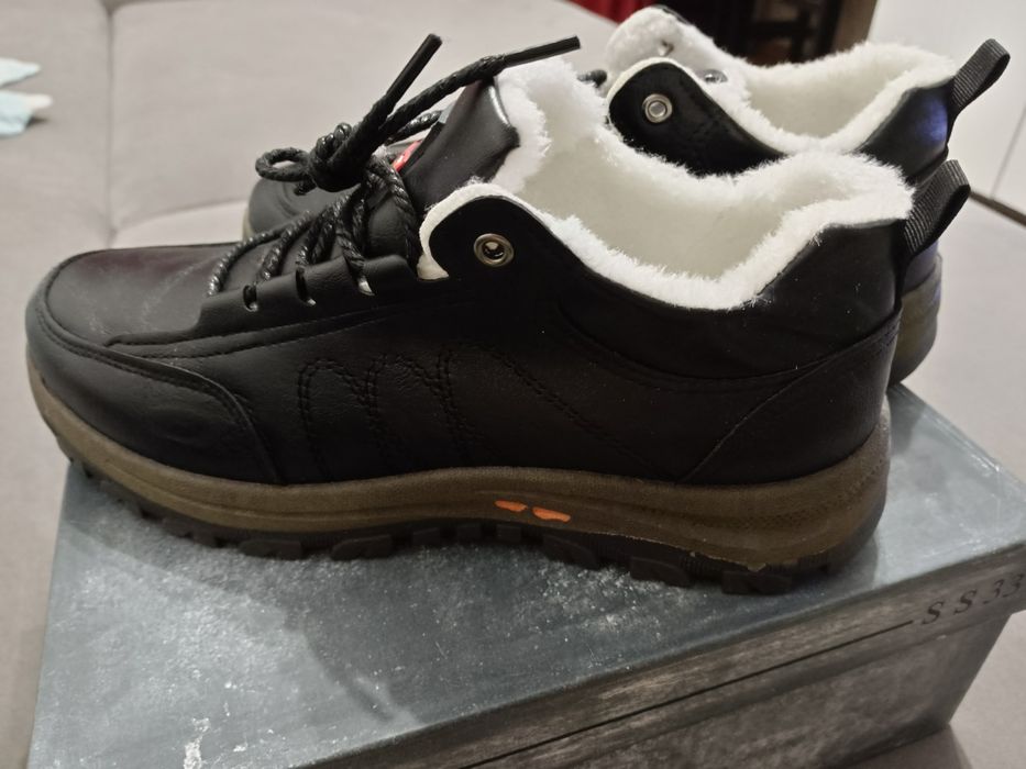 Новые мужские ботинки