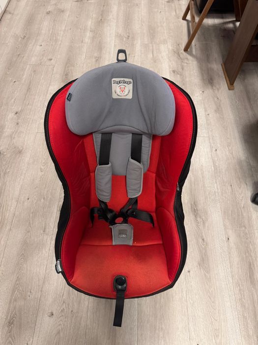 Scaun auto Pegperego 0+/1 (pana la 4 ani)